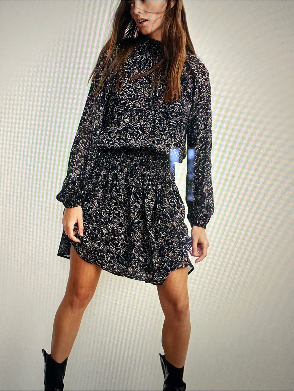 Velvet by Graham & Graham Kirsten Thistle Print Ruched Waist Dress